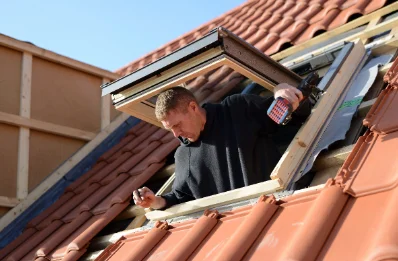 Pose de fenêtres de toit Velux à Campremy